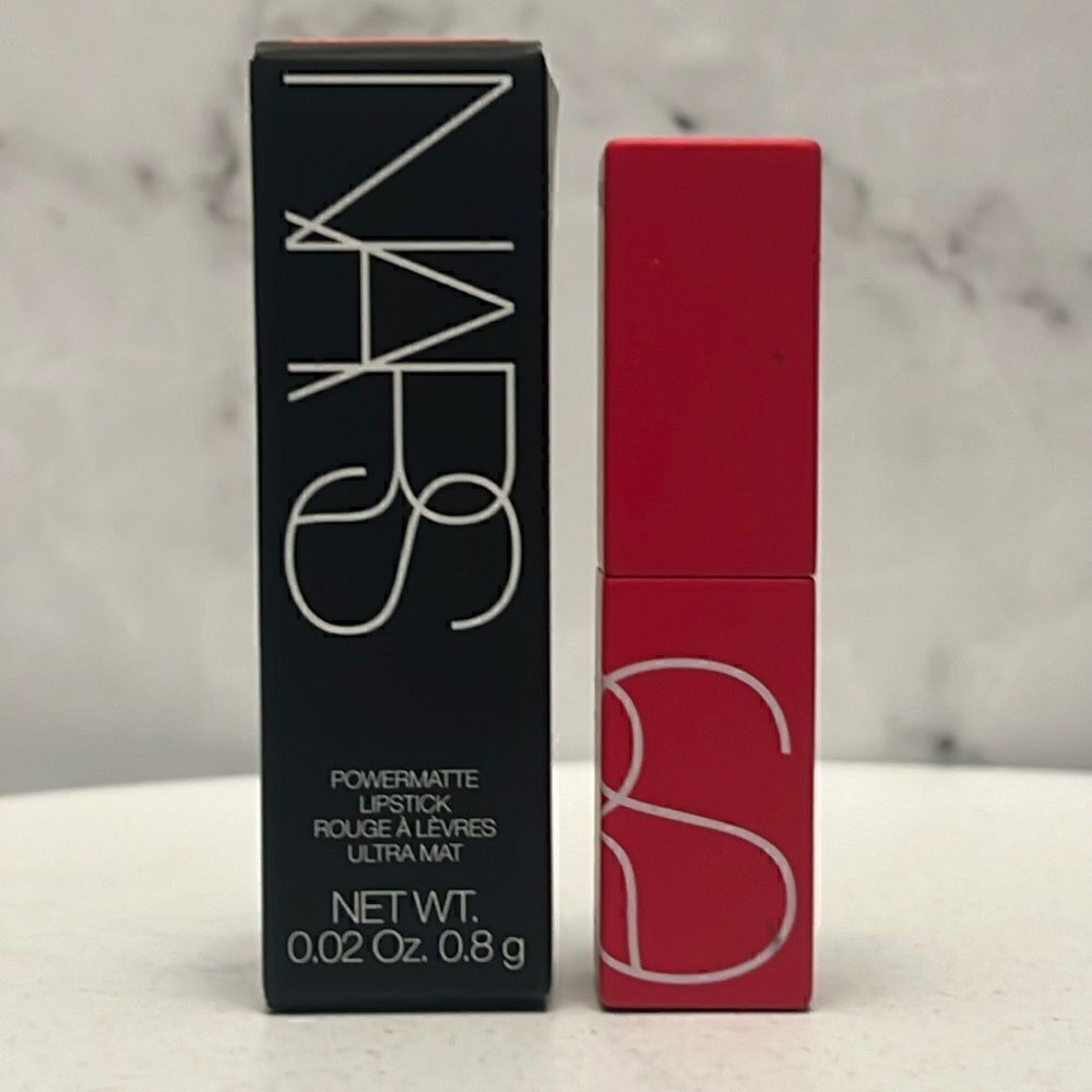 $10⭐️ NARS Powermate Lipstick in Dragons Girl